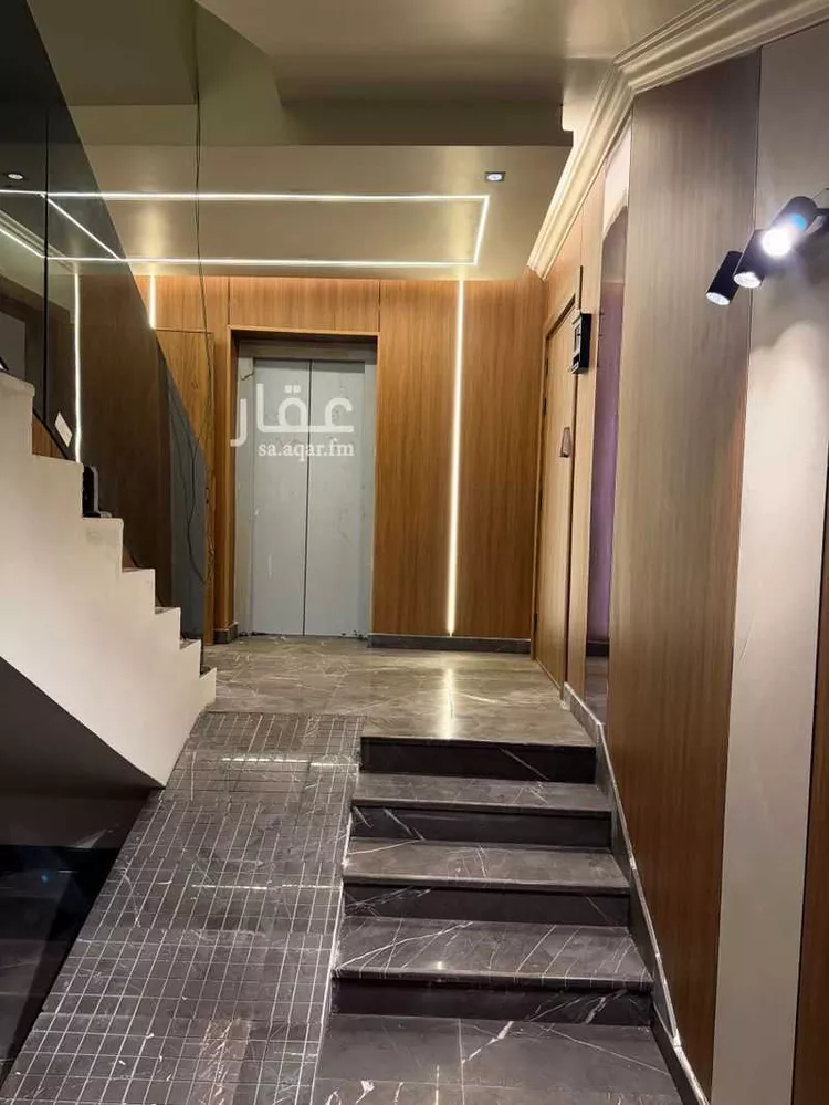 شقة للبيع في شارع الرافعي, حي الروضة, مدينة جازان, منطقة جازان صورة 3