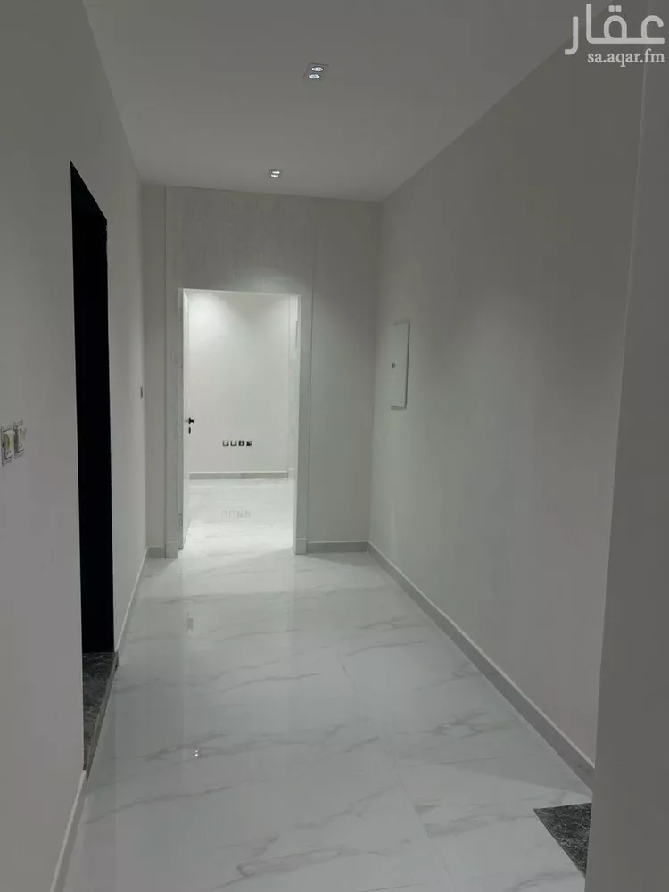 Villa for Sale in Riyadh Al Mahdiyah صورة 4