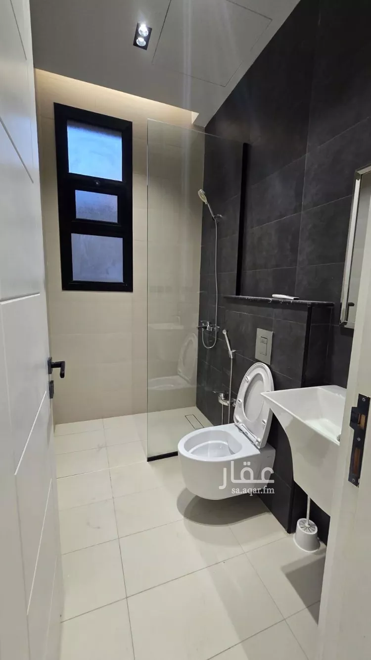 شقة للإيجار في شارع جنادة بن تميم, حي الياسمين, مدينة الرياض, منطقة الرياض