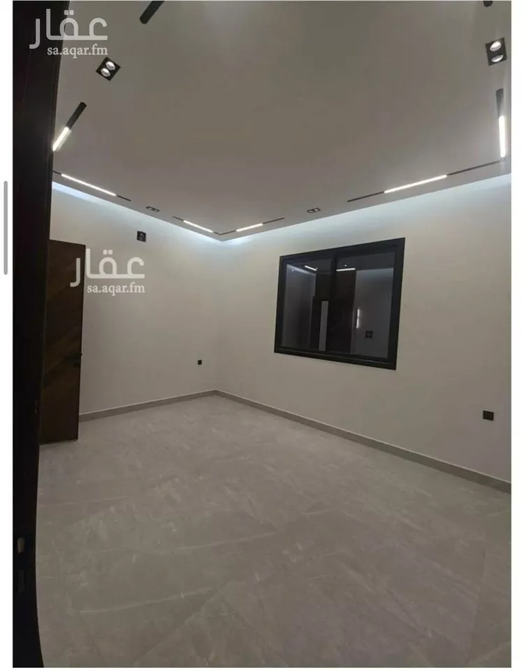 فيلا للإيجار في شارع قيس بن الملوح, حي الرمال, مدينة الرياض, منطقة الرياض 1 صورة