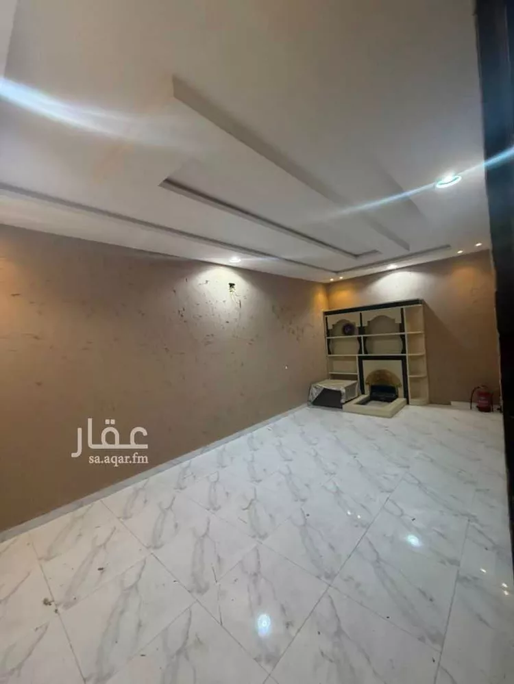 فيلا للإيجار في شارع عبدالكريم بن يوسف الأنصاري, حي بدر, مدينة الرياض, منطقة الرياض صورة 3