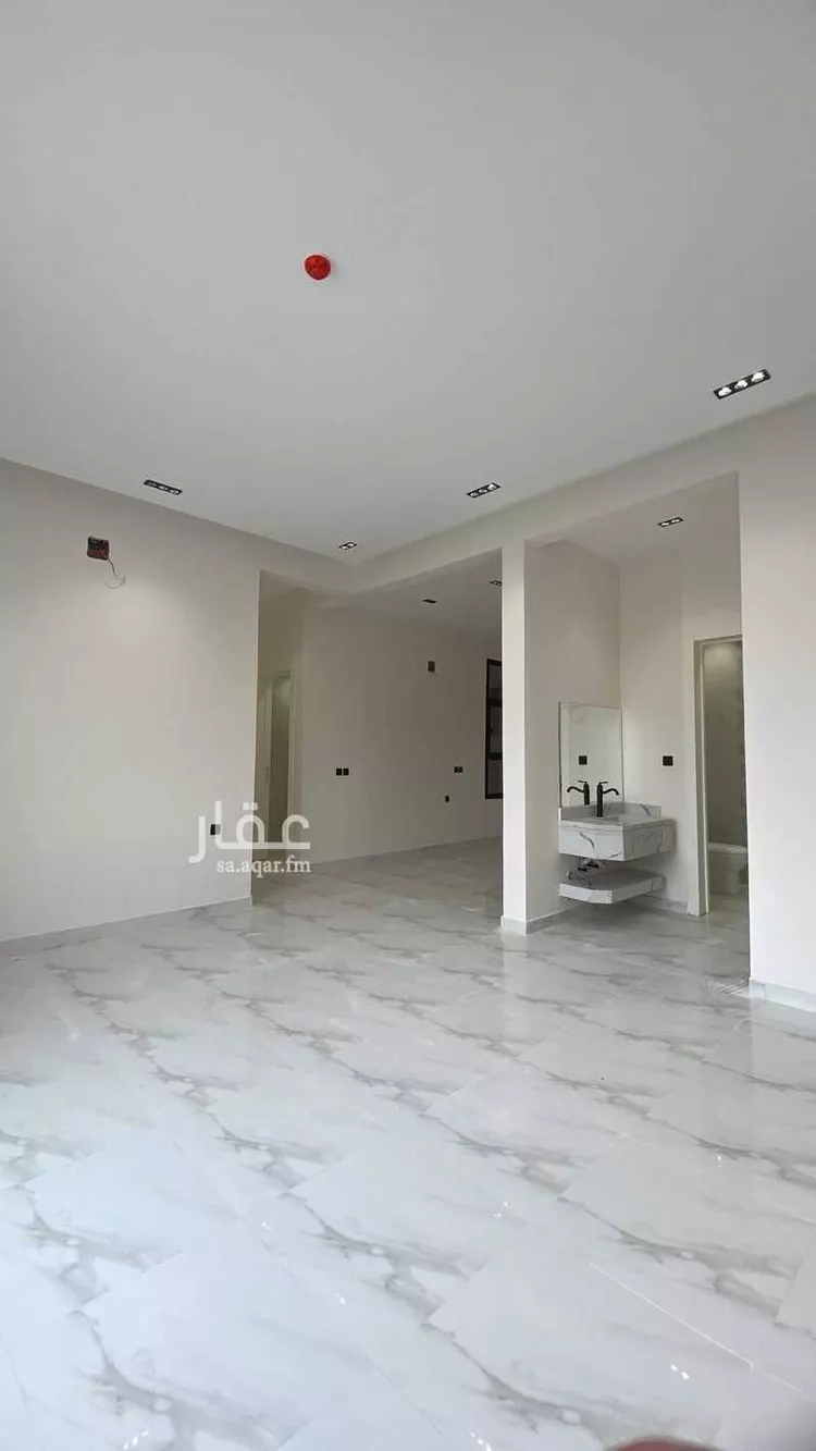 شقة للبيع في شارع  محمد ابن مهيزع, حي الزهرة, مدينة الرياض, منطقة الرياض صورة 4