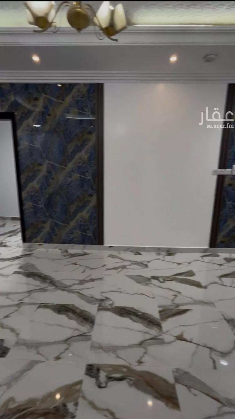 فيلا للبيع في شارع شارع الأمير سلطان بن عبدالعزيز, حي الخالدية, مدينة الدرعية, منطقة الرياض صورة 4