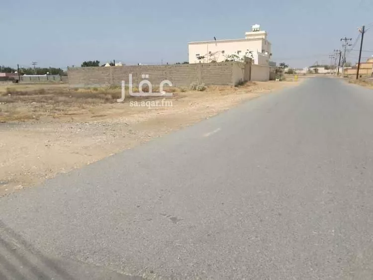 أرض للبيع في طريق الأمير محمد بن ناصر ، الشقيق ، الدرب