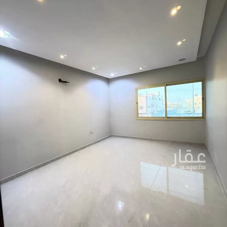 فيلا للإيجار في شارع جازان, حي الحمراء الثالث, مدينة الاحساء, المنطقة الشرقية صورة 2