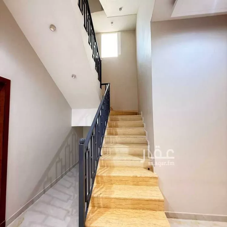 فيلا للإيجار في شارع جازان, حي الحمراء الثالث, مدينة الاحساء, المنطقة الشرقية صورة 4