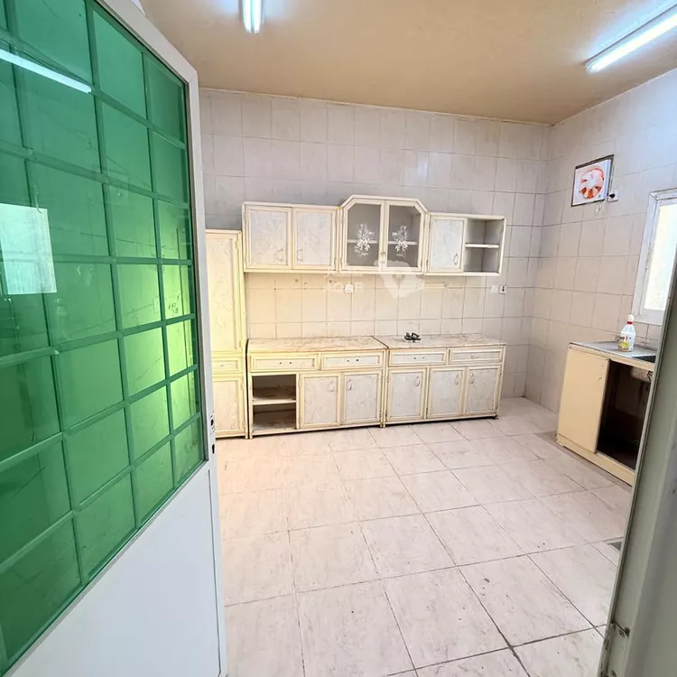 Apartment for Rent in Al Hofuf Jonob Mansobi Al Taleem