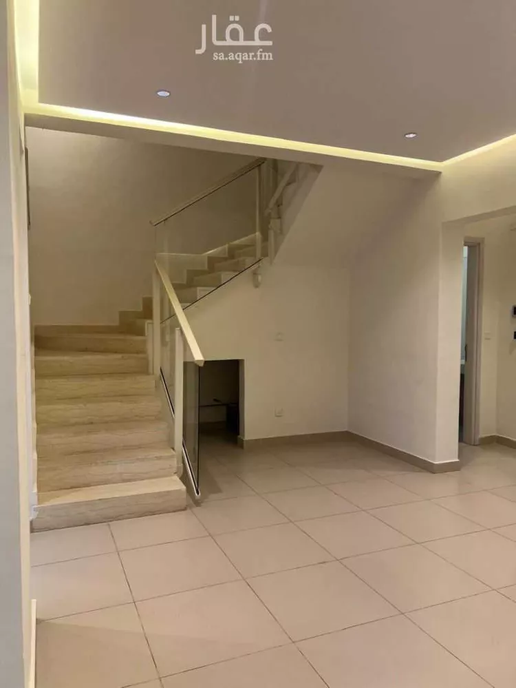 فيلا للبيع في شارع عبد الرحمن بن هديان, حي الإسكان الأول, مدينة الاحساء, المنطقة الشرقية صورة 4
