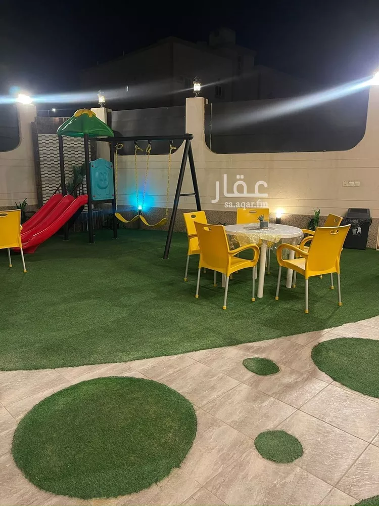 دور للبيع في شارع حسن العجيمي, حي الحمراء الثاني, مدينة الاحساء, المنطقة الشرقية صورة 2