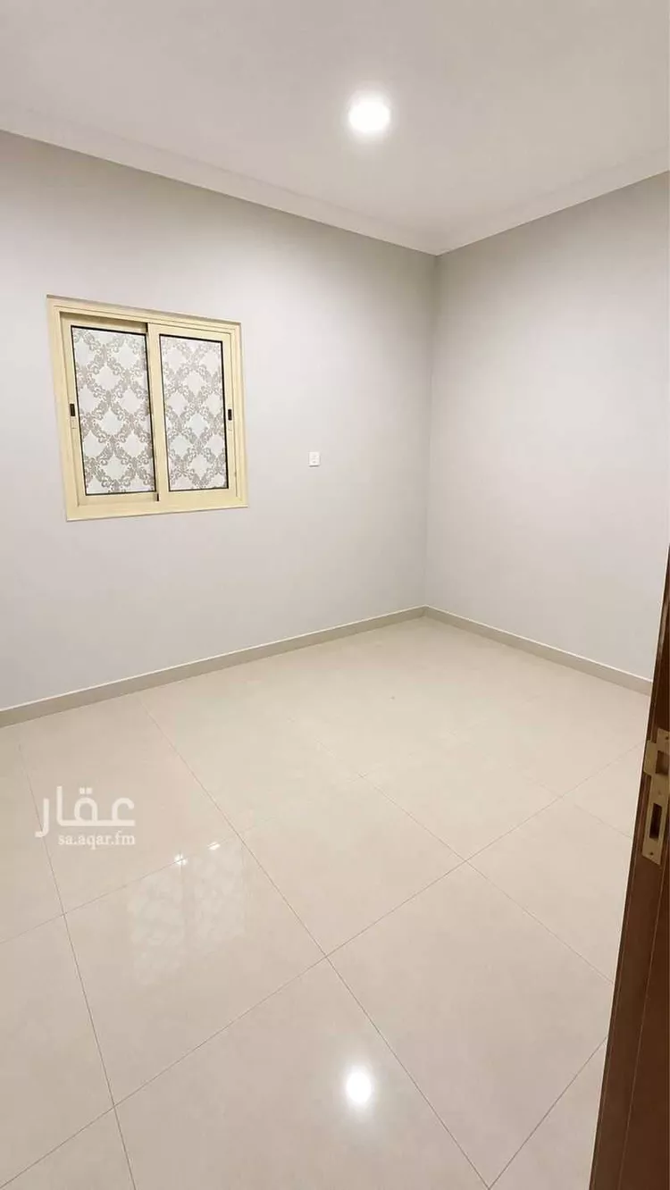 شقة للإيجار في شارع ابن حبيب, حي الحزام الذهبي, مدينة الاحساء, المنطقة الشرقية صورة 2