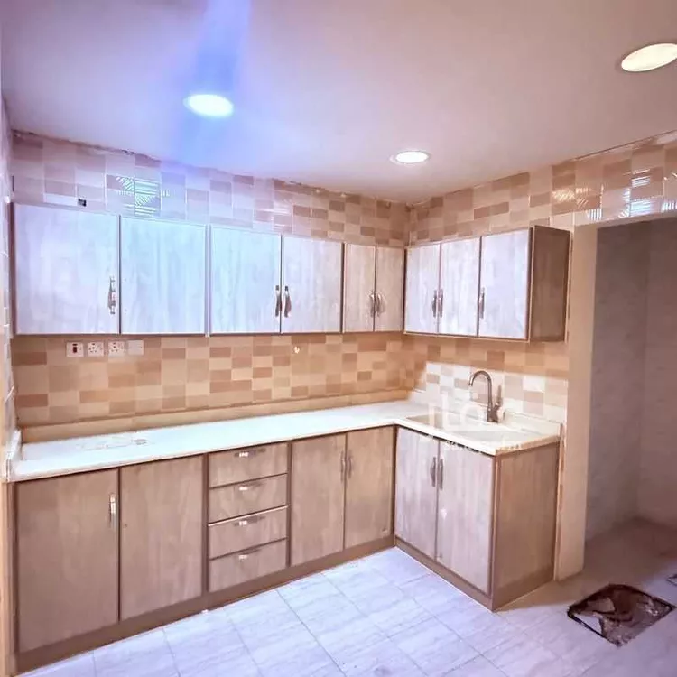 شقة للإيجار في شارع عين الحويرات, حي الحي الأكاديمي, مدينة الاحساء, المنطقة الشرقية صورة 4