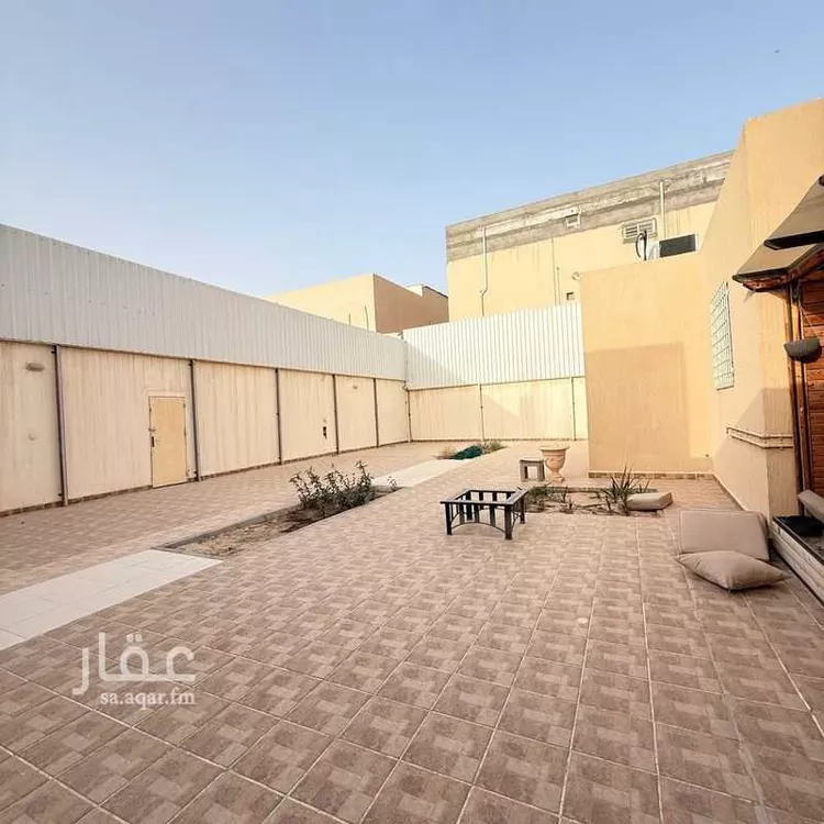 فيلا للبيع في شارع تميم بن مقبل, حي السلمانية الثالث, مدينة الاحساء, المنطقة الشرقية صورة 4