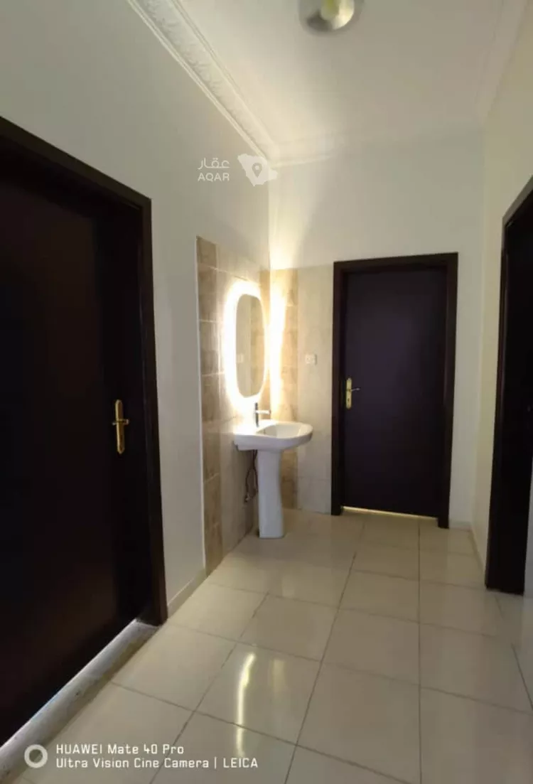 فيلا للبيع في شارع عبدالعزيز الأحيدب, حي الرمال, مدينة الرياض, منطقة الرياض 11