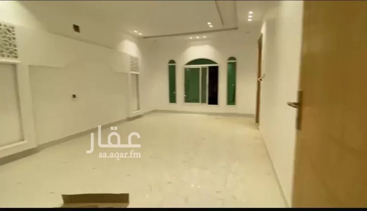 فيلا للإيجار في شارع عبدالعزيز الربيعه, حي عكاظ, مدينة الرياض, منطقة الرياض صورة 5