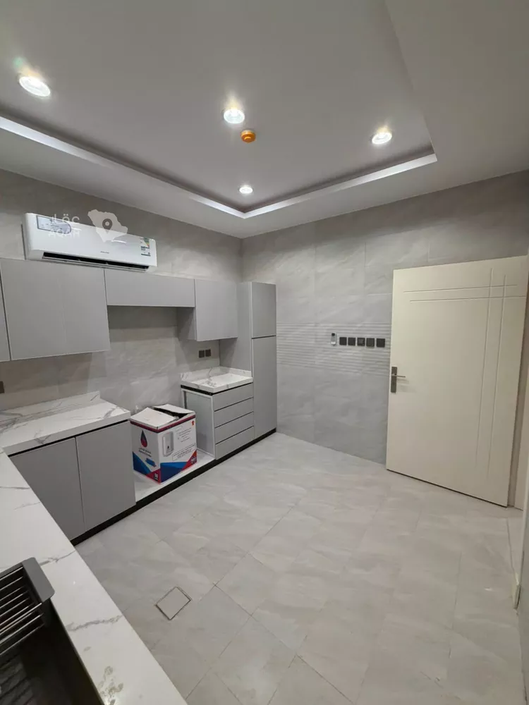 شقة للإيجار في شارع السيل الكبير, حي المهدية, مدينة الرياض, منطقة الرياض 10