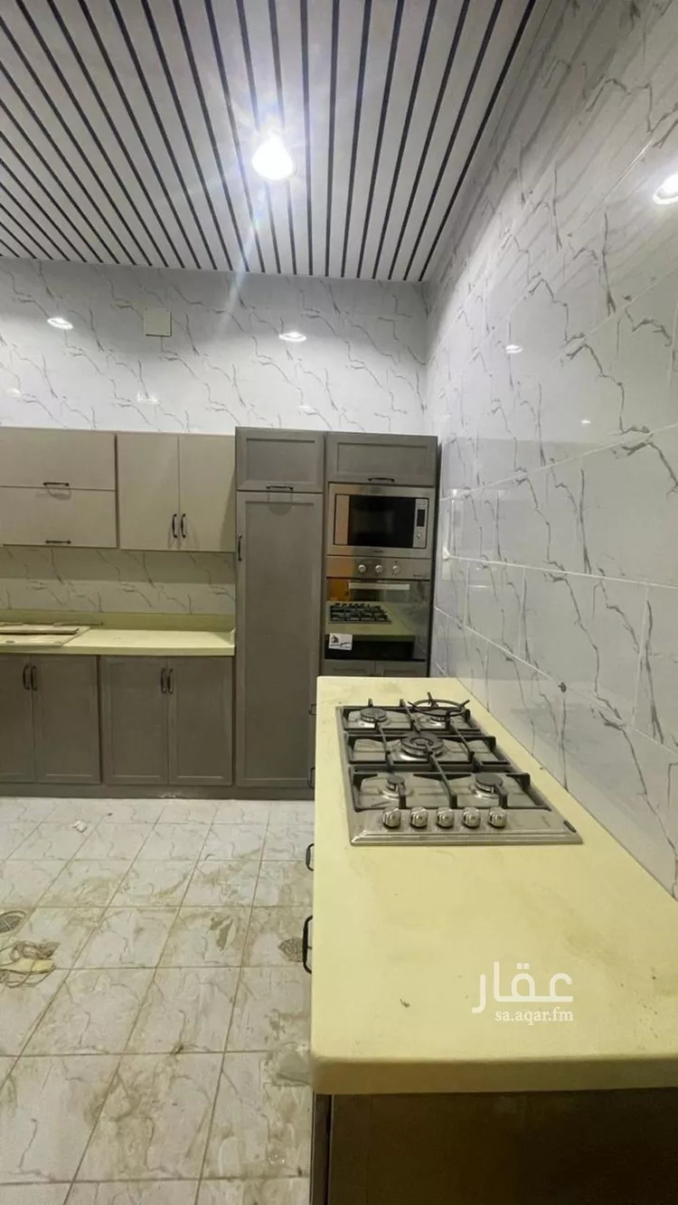 فيلا للإيجار في شارع عبدالعزيز الربيعه, حي عكاظ, مدينة الرياض, منطقة الرياض صورة 3