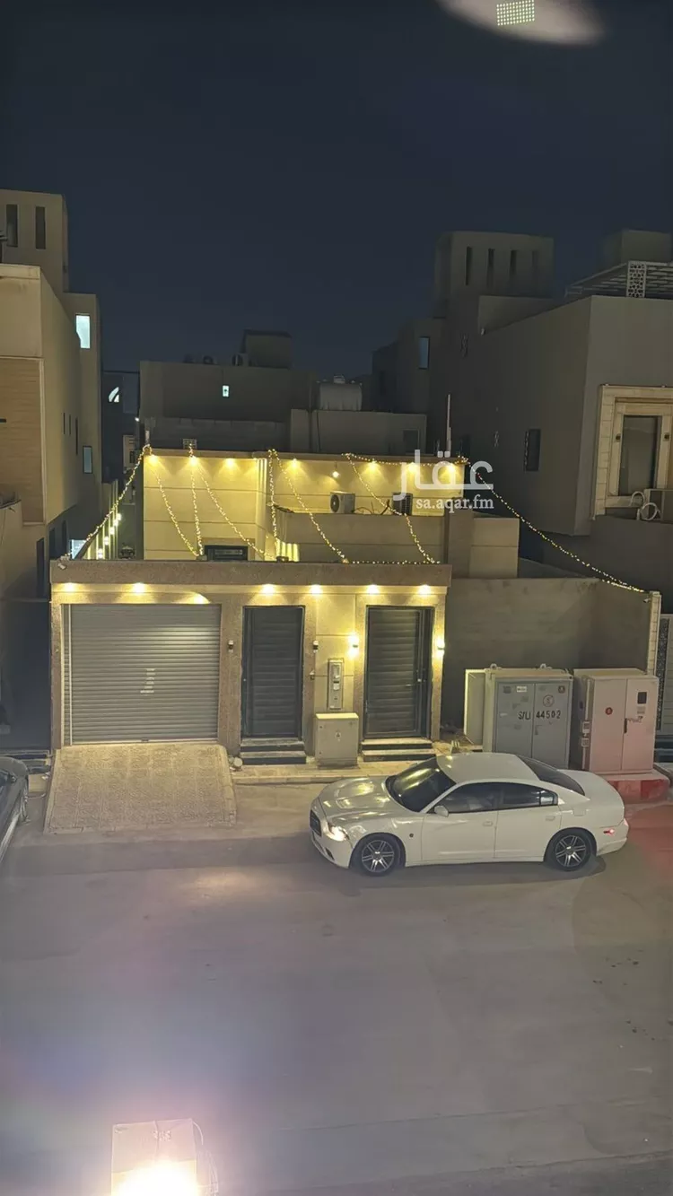 دور للبيع في شارع قيس بن الملوح, حي الرمال, مدينة الرياض, منطقة الرياض صورة 5