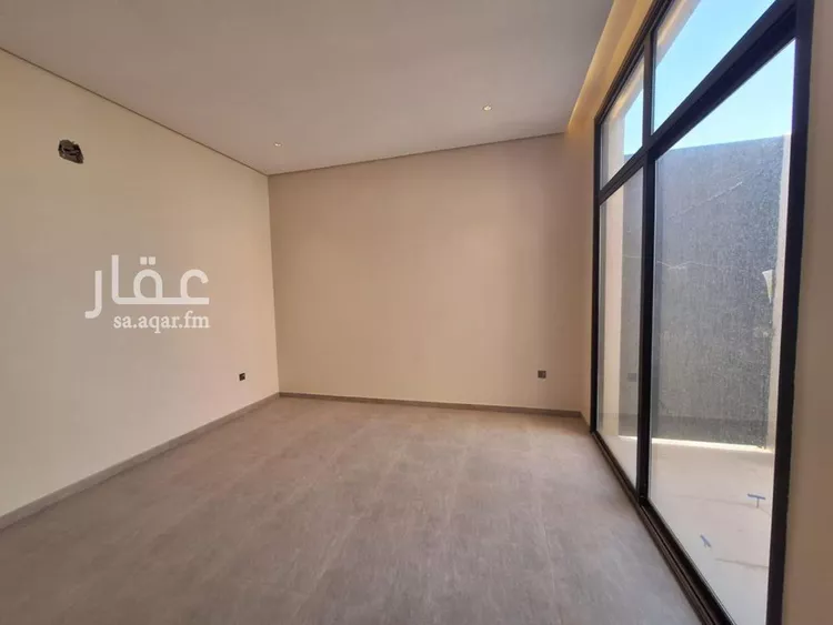 فيلا للبيع في شارع عبيدالله الفقيه, حي الرمال, مدينة الرياض, منطقة الرياض صورة 2