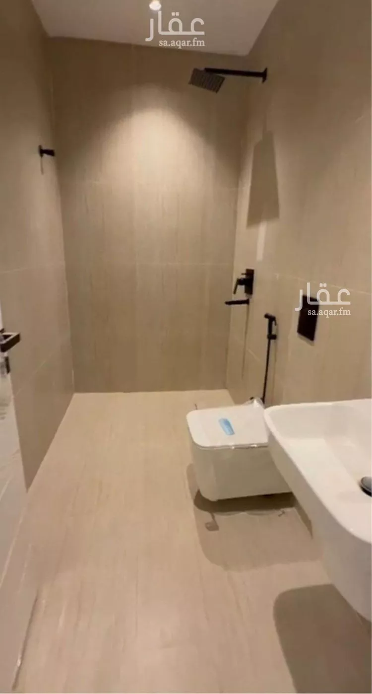 فيلا للإيجار في شارع إبراهيم آل مبارك, حي الرمال, مدينة الرياض, منطقة الرياض صورة 5