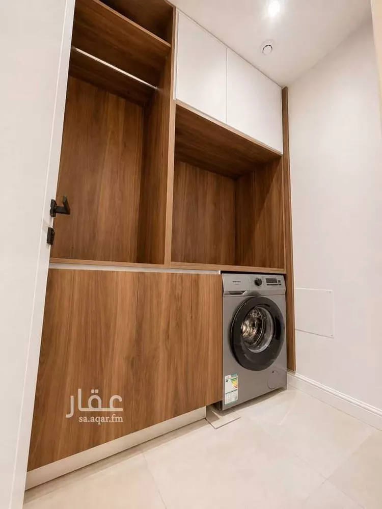 فيلا للبيع في شارع وادي هجر, حي الملقا, مدينة الرياض, منطقة الرياض 8