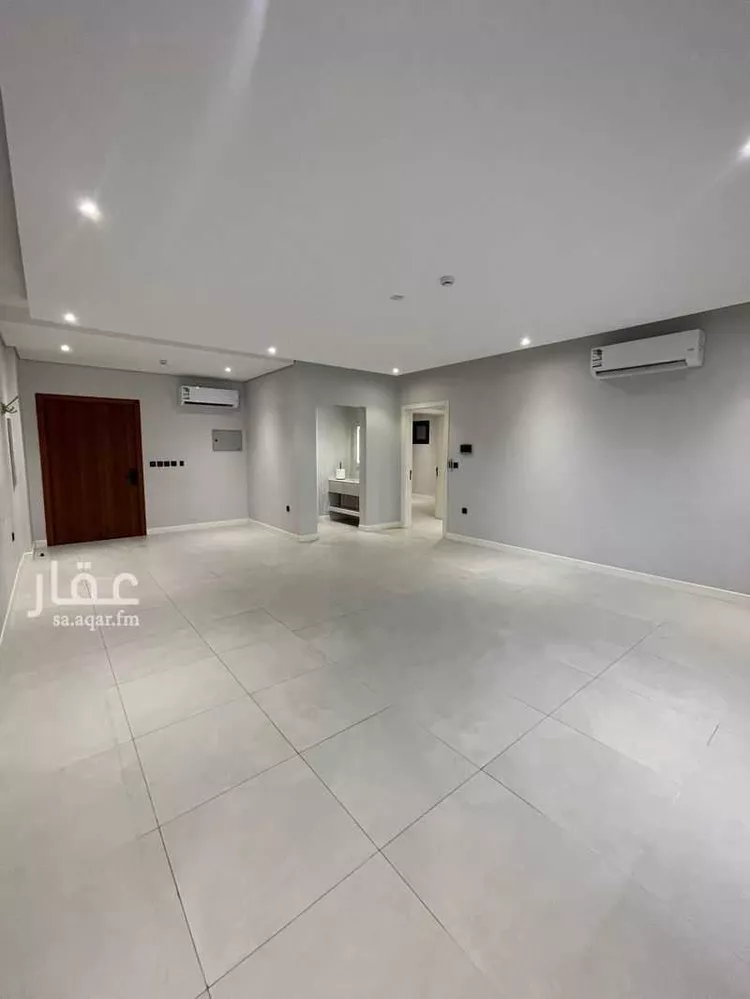 شقة للإيجار في شارع طريق الامام سعود بن فيصل, حي حطين, مدينة الرياض, منطقة الرياض 11