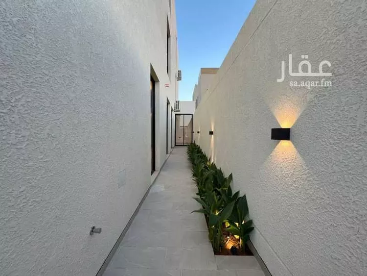 Floor for Sale in Riyadh Al Arid صورة 4