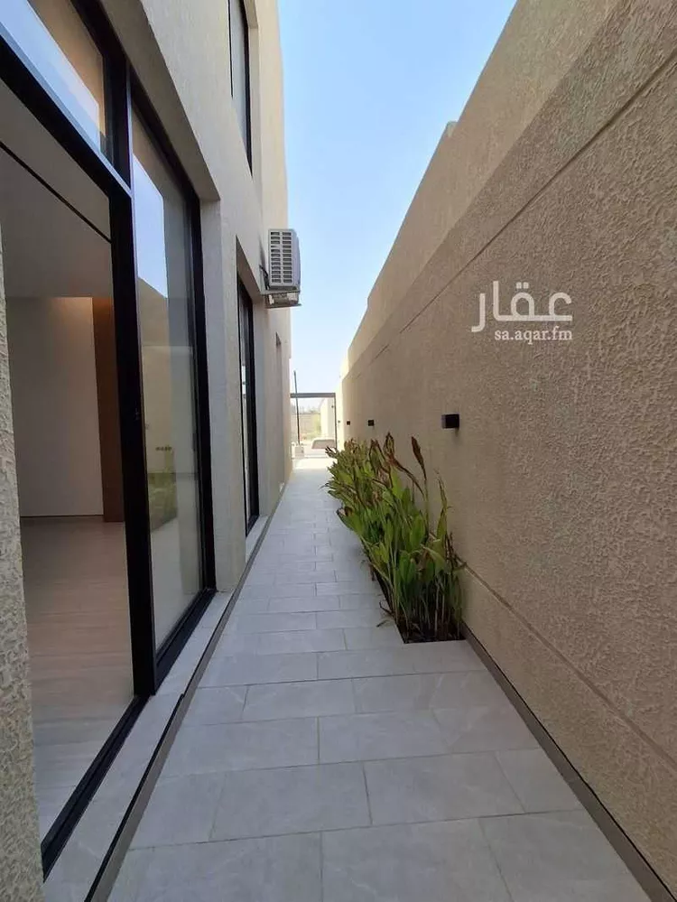 Floor for Sale in Riyadh Al Arid صورة 2