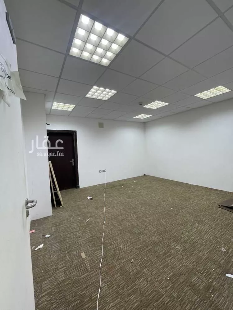 Shop for Rent in Riyadh An Nafal 9