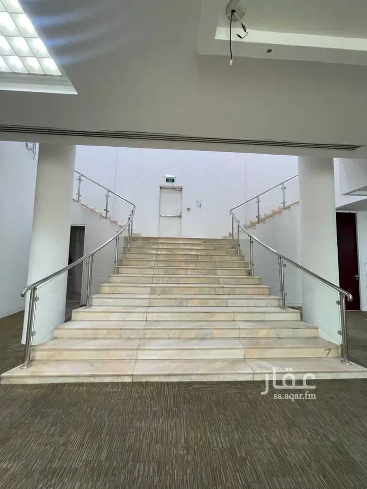 محل للإيجار في شارع ابي بكر الصديق الفرعي, حي النفل, مدينة الرياض, منطقة الرياض صورة 4