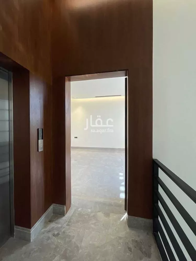 دور للإيجار في شارع رقم 384, حي الملقا, مدينة الرياض, منطقة الرياض 1 صورة