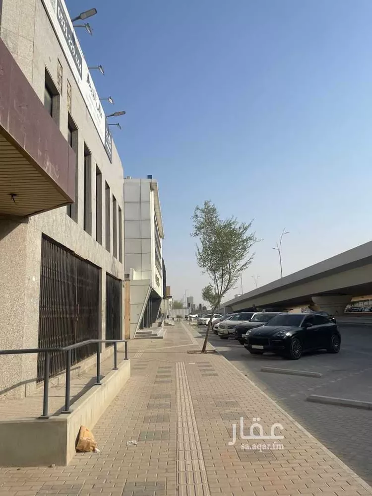 عمارة للإيجار في شارع طريق الملك عبدالعزيز الفرعي, حي المرسلات, مدينة الرياض, منطقة الرياض 6