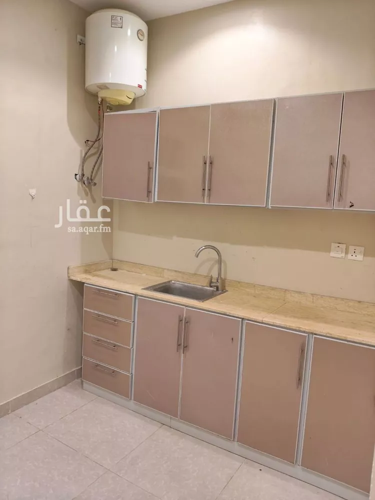 شقة للإيجار في شارع إبراهيم بن الأحمدي, حي القيروان, مدينة الرياض, منطقة الرياض صورة 4