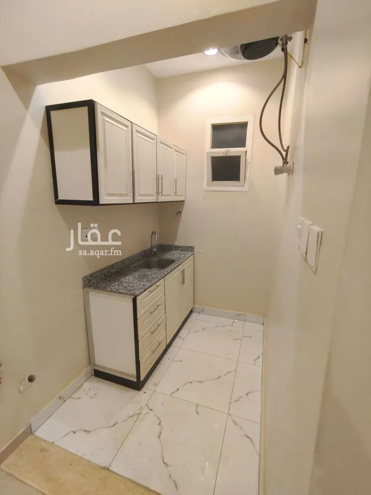 شقة للإيجار في شارع ابراهيم بن الاحمدي, حي القيروان, مدينة الرياض, منطقة الرياض صورة 2