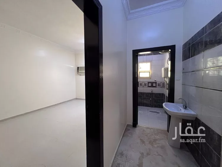 شقة للإيجار في شارع أحمد بن داود المالكي, حي المعيزيلة, مدينة الرياض, منطقة الرياض صورة 3