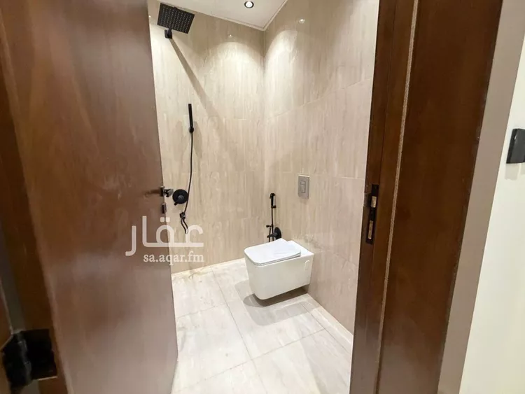 فيلا للإيجار في شارع محمد بن الحبال, حي الرمال, مدينة الرياض, منطقة الرياض صورة 5