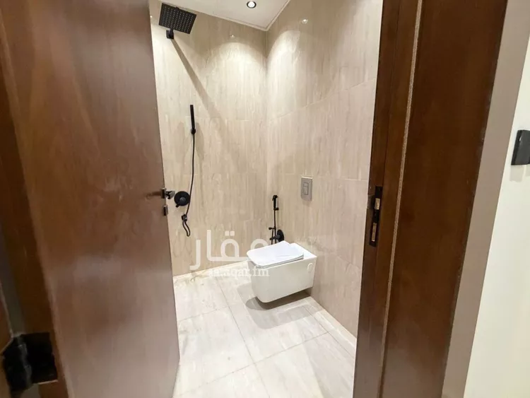 فيلا للبيع في شارع محمد بن الحبال, حي الرمال, مدينة الرياض, منطقة الرياض صورة 3