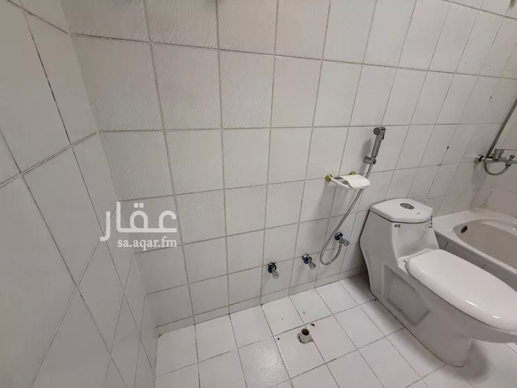 شقة للإيجار في شارع الامير مقرن بن عبدالعزيز, حي النزهة, مدينة الرياض, منطقة الرياض
