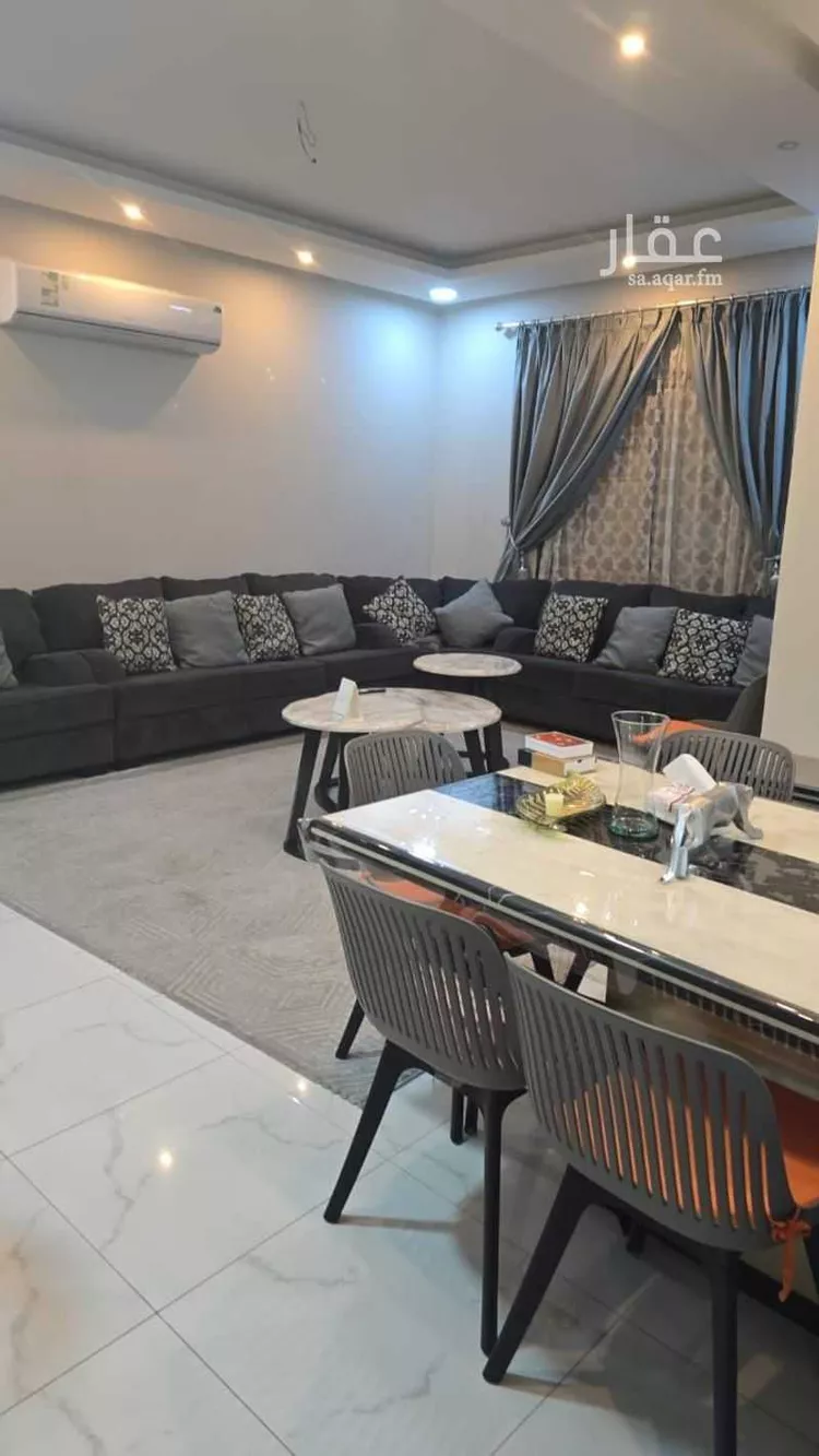 فيلا للبيع في شارع البراق, حي الشعلة, مدينة الدمام, المنطقة الشرقية صورة 2