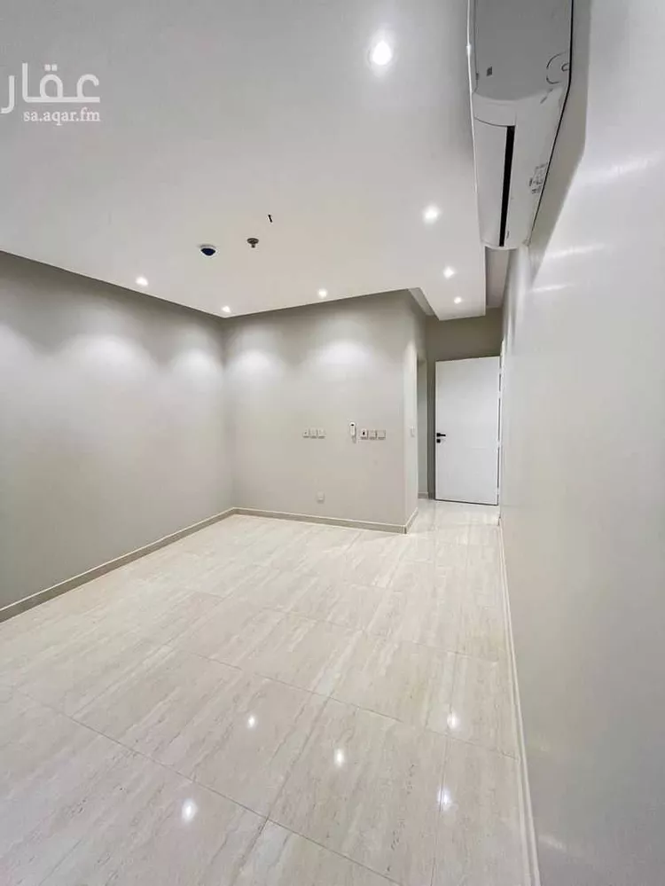 شقة للإيجار في شارع 12ب, حي الحمراء, مدينة الخبر, المنطقة الشرقية صورة 2