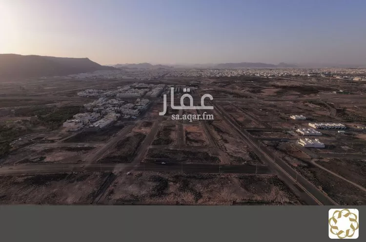 أرض للبيع في شارع قتادة بن مطاعن, حي الجصة, مدينة المدينة المنورة, منطقة المدينة المنورة