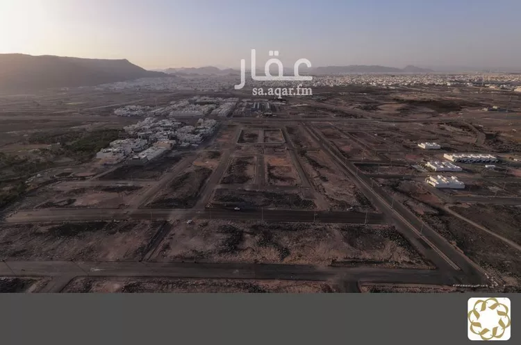أرض للبيع في شارع قتادة بن مطاعن, حي الجصة, مدينة المدينة المنورة, منطقة المدينة المنورة