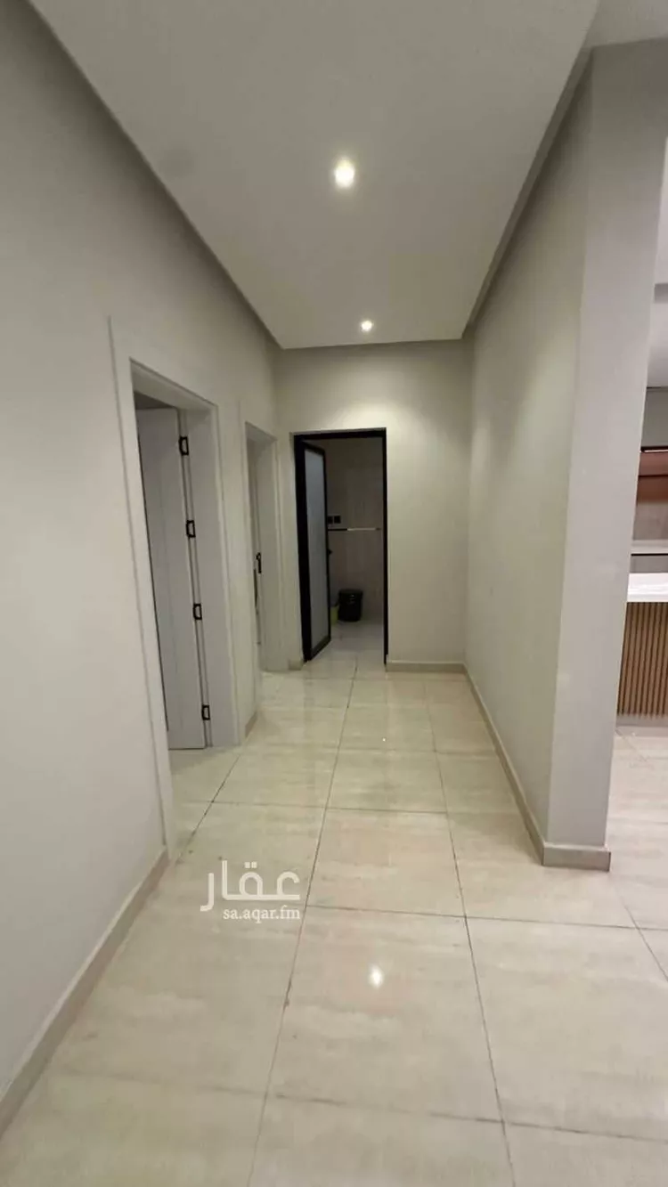 شقة للإيجار في شارع القرية العليا, حي الحمراء, مدينة الخبر, المنطقة الشرقية