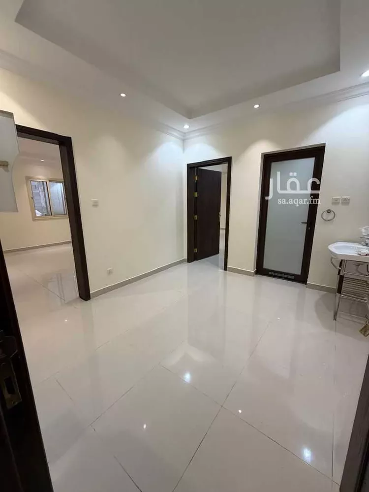 شقة للإيجار في شارع القيصومة, حي الحمراء, مدينة الخبر, المنطقة الشرقية صورة 5