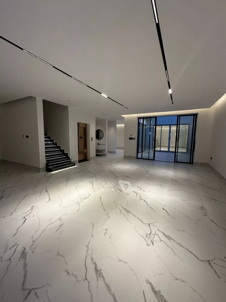 Villa for Sale in Riyadh Al Qirawan