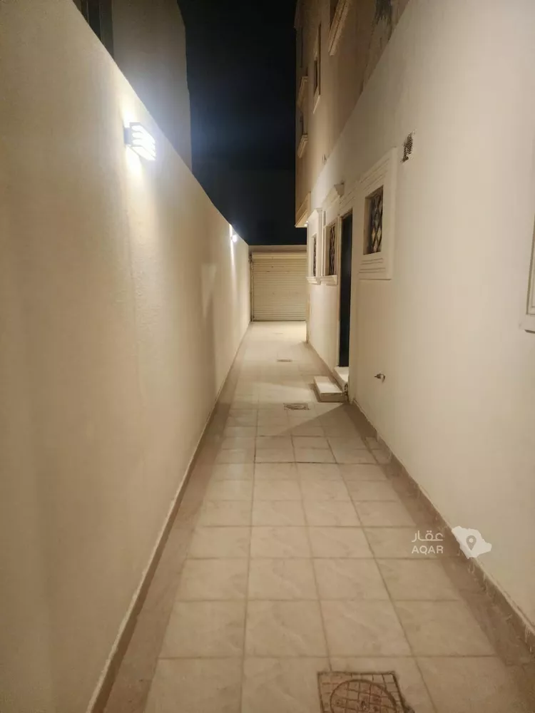 فيلا للإيجار في شارع صالح الشاوي, حي القيروان, مدينة الرياض, منطقة الرياض 7