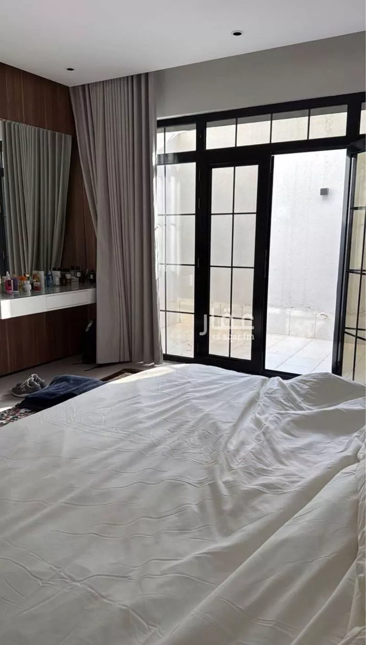 شقة للبيع في شارع طريق عثمان بن عفان, حي الندى, مدينة الرياض, منطقة الرياض