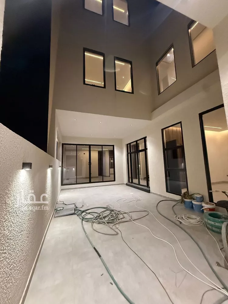 فيلا للبيع في شارع السيل, حي المهدية, مدينة الرياض, منطقة الرياض صورة 3