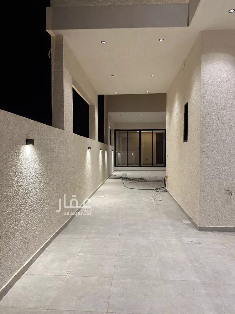 فيلا للبيع في شارع السيل, حي المهدية, مدينة الرياض, منطقة الرياض صورة 2