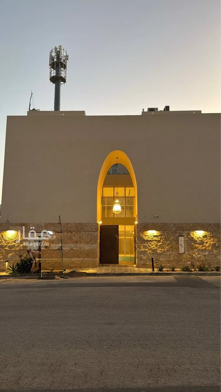فيلا للبيع في شارع إبراهيم بن عمر الدميري, حي المهدية, مدينة الرياض, منطقة الرياض