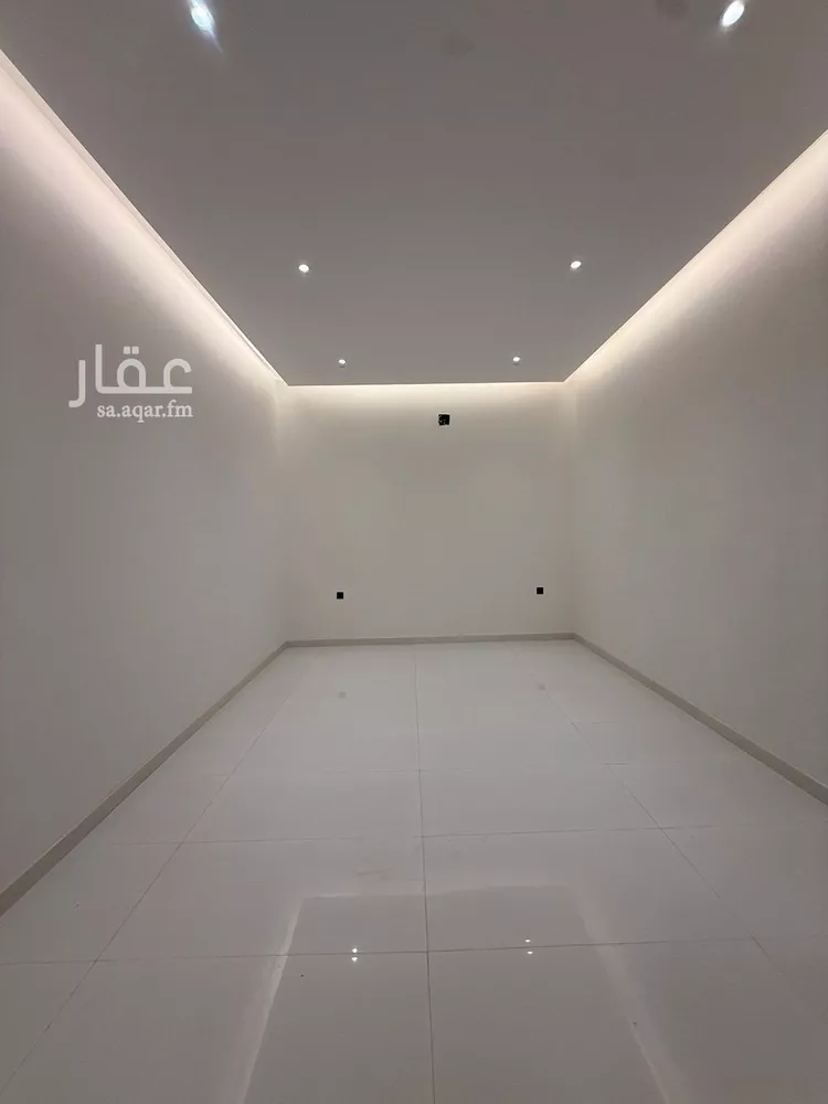 Villa for Sale in Riyadh Al Mahdiyah صورة 5